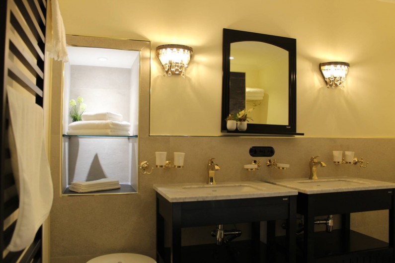 Location de vacances - Appartement à Bad Ems - Salle de bain style rétro