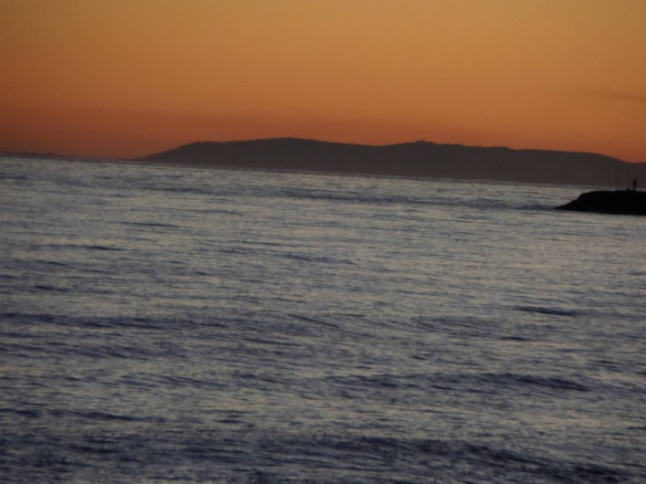 Location de vacances - Appartement à Marbella - The coast of Africa as sun goes down.