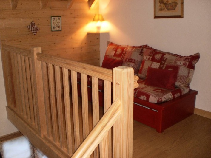Location de vacances - Chalet à Mizoën - mezzanine lit gigogne