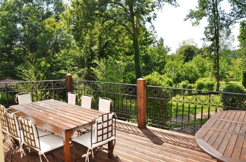 Location de vacances - Maison - Villa à Payrac - Vue sur le par cet soleil couchant