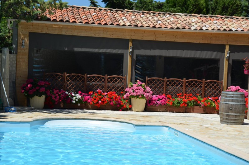 Location de vacances - Gîte à Badens - Piscine