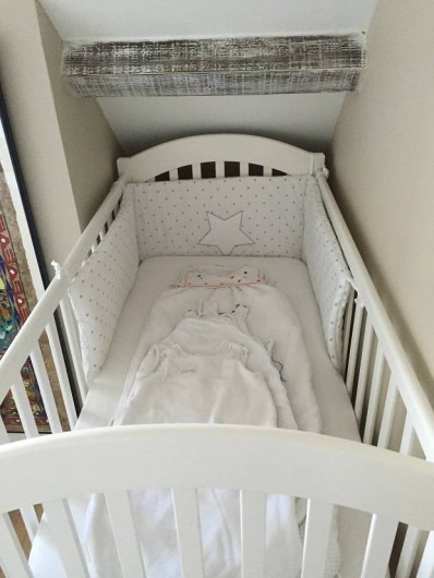 Location de vacances - Appartement à Fontain - trois tailles de gigoteuses