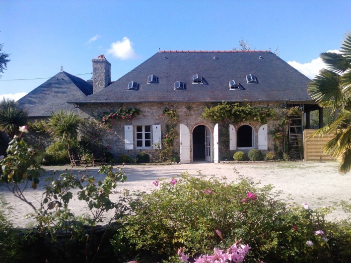 Location de vacances - Mas à Sainte-Marine - La facade Sud de la maison