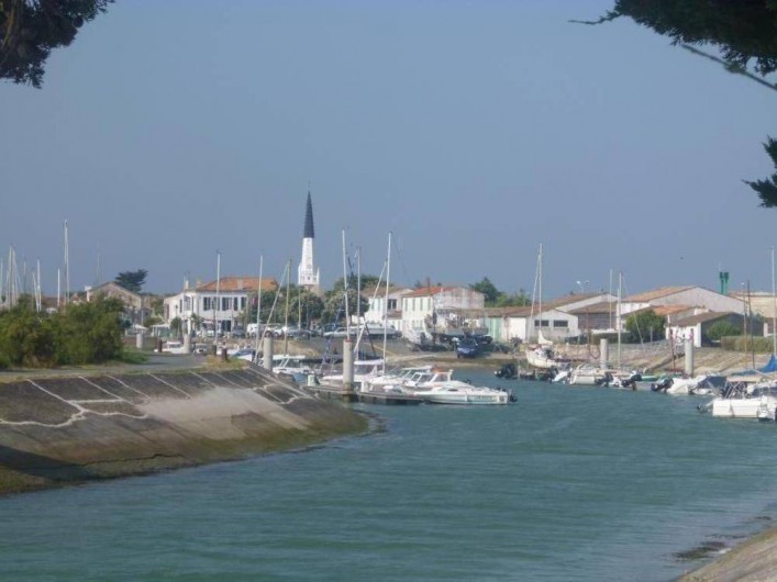 Location de vacances - Villa à Ars-en-Ré - Le port  ARS EN RE