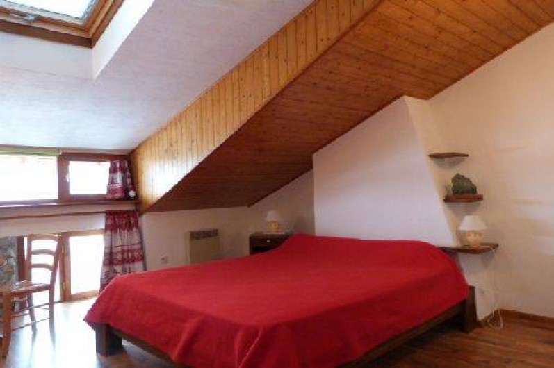 Location de vacances - Gîte à Saint-Clément-sur-Durance - Chambre Lys Martagon