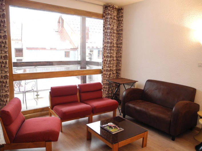 Location de vacances - Appartement à Mijoux - salon