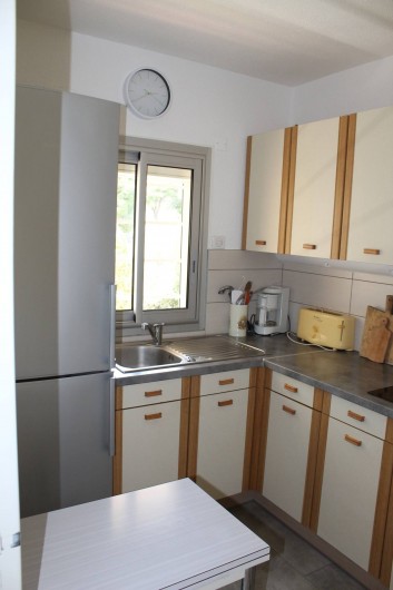 Location de vacances - Appartement à Banyuls-sur-Mer - Cuisine Réfrigérateur et congélateur