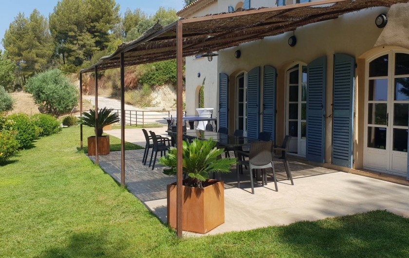 Location de vacances - Mas à Sanary-sur-Mer - EXTERIEUR TERRASSE