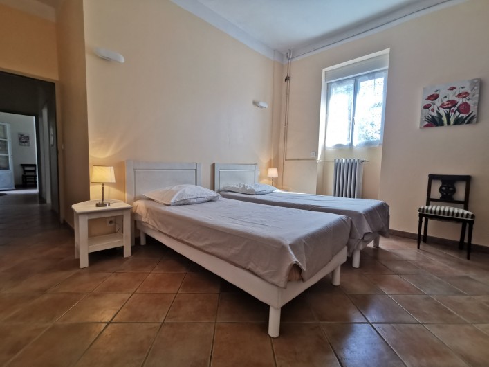 Location de vacances - Chambre d'hôtes à Jonquières - Chambre Fleur d' Oranger