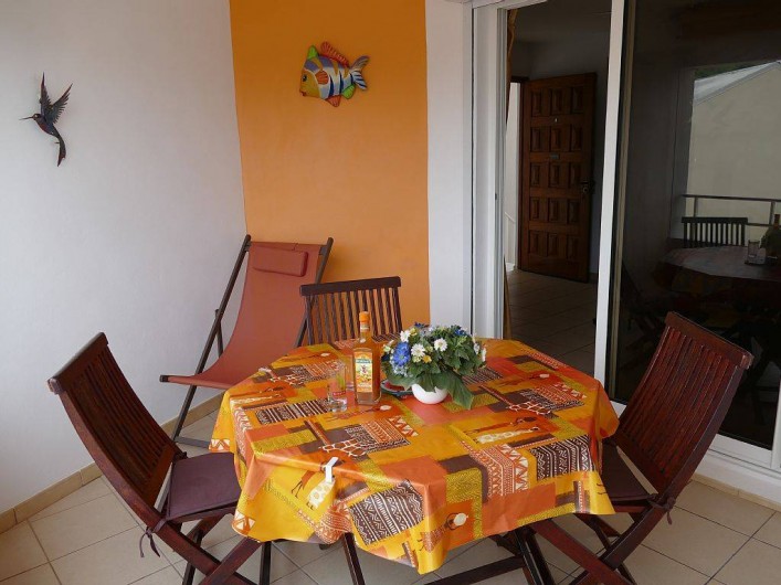 Location de vacances - Appartement à Pointe du Bout - terrasse vers l'intérieur