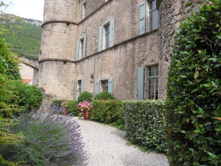 Location de vacances - Château - Manoir à Pégairolles-de-l'Escalette - Façade Nord