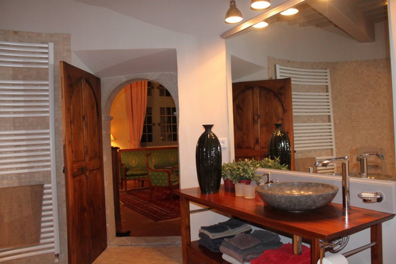 Location de vacances - Château - Manoir à Pégairolles-de-l'Escalette - Salle de Bains Chambre  Bonne Maman