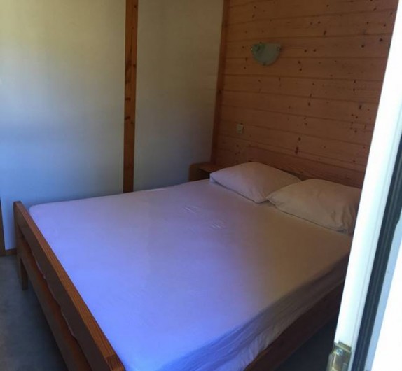 Location de vacances - Camping à Grandrieu - Chalet Gentiane