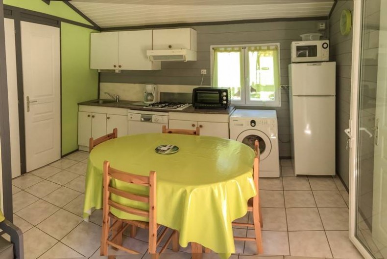 Location de vacances - Camping à Grandrieu - Chalet Érable