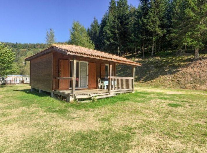 Location de vacances - Camping à Grandrieu - Chalet Gentiane