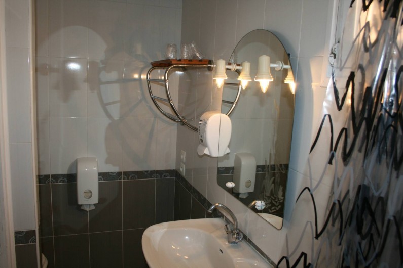 Location de vacances - Hôtel - Auberge à Frontignan - Salle de bain.