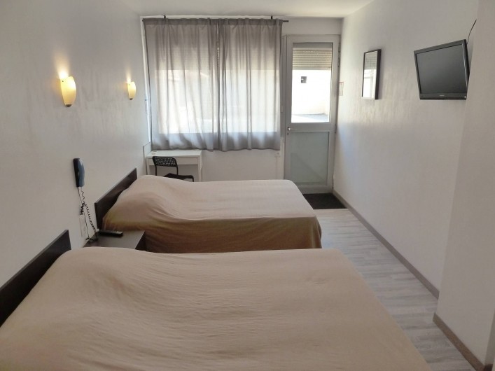 Location de vacances - Hôtel - Auberge à Frontignan - Chambre Double en rez-de-chaussée avec terrasse.