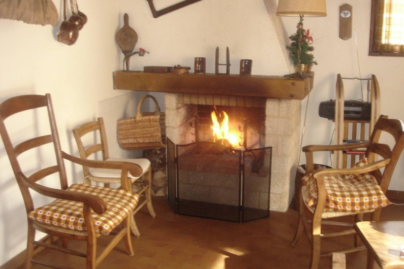 Location de vacances - Chalet à Corrençon-en-Vercors - Coin cheminée