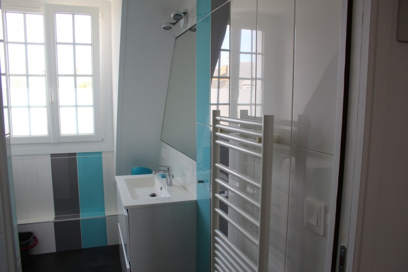 Location de vacances - Appartement à Saint-Malo - La salle d'eau