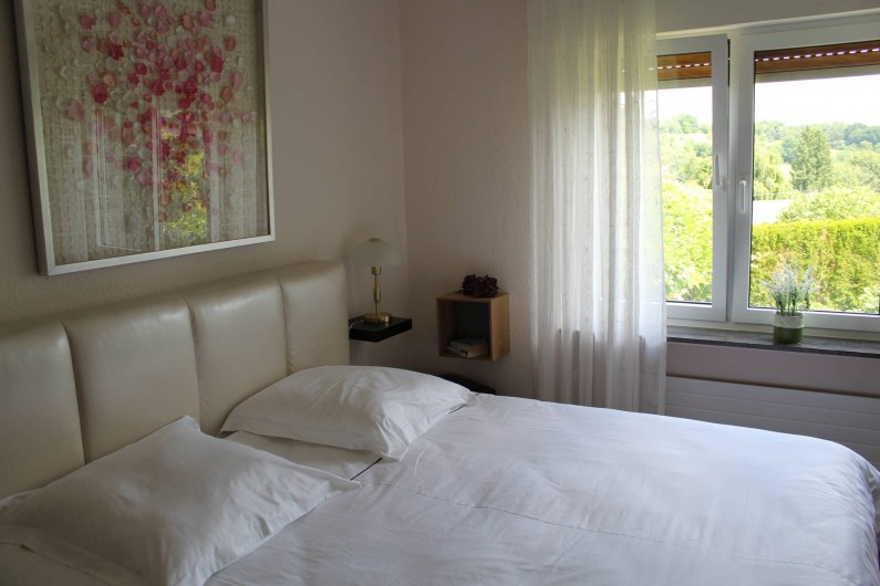 Location de vacances - Maison - Villa à Alsbach-Hähnlein - Chambre à coucher 'pétales' vue jardin