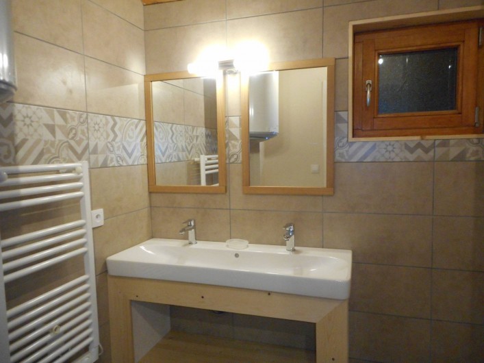 Location de vacances - Appartement à Bonneval-sur-Arc - Salle d'eau