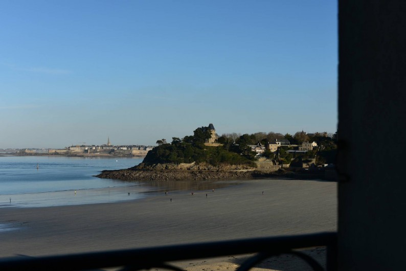 Location de vacances - Appartement à Dinard - vue de la fenetre
