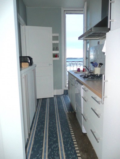 Location de vacances - Appartement à Dinard - cuisine