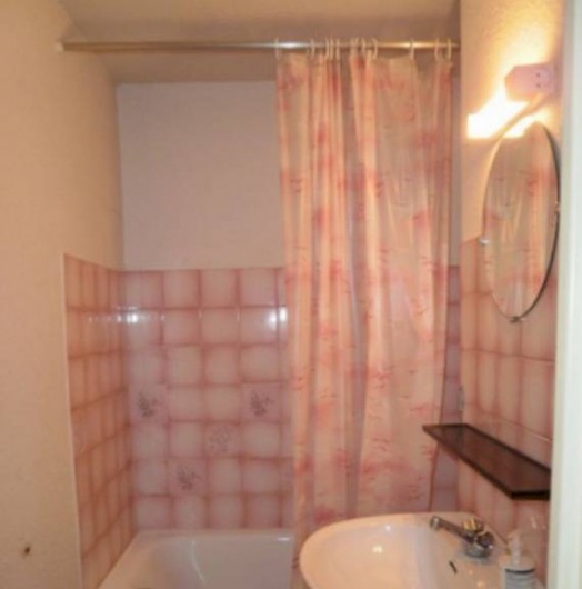 Location de vacances - Appartement à Saint-Gervais-les-Bains - baignoire, douche, wc seul