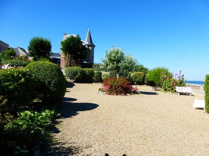 Location de vacances - Appartement à Villerville - jardin terrasse privatif