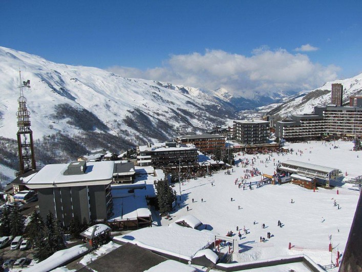 Location de vacances - Appartement à Les Menuires - Vue sur la croisette du blcon des chambres