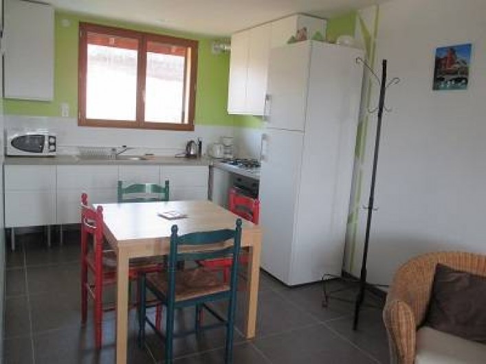 Location de vacances - Maison - Villa à Annecy - Gite n°2 Cuisine ouverte sur salon