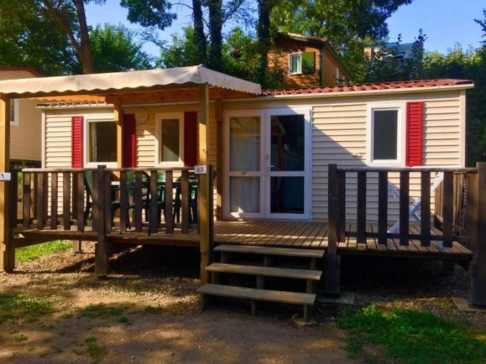 Location de vacances - Camping à Vernet-les-Bains - Mobil-Home 3 chambre - 6 personnes