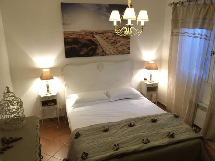 Location de vacances - Villa à Hyères - Chambre 1