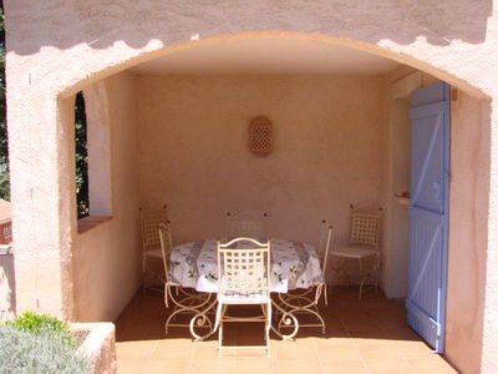 Location de vacances - Villa à Hyères - Loggia