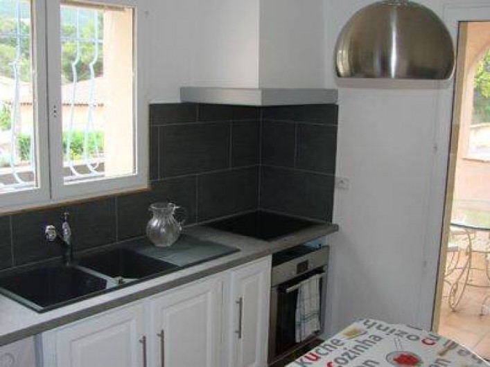 Location de vacances - Villa à Hyères - Cuisine