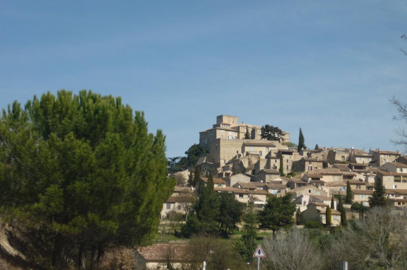Location de vacances - Studio à Ansouis - ANSOUIS, son château, son village.