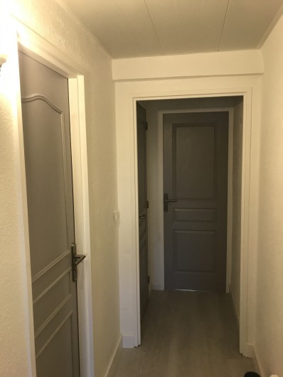 Location de vacances - Appartement à Gruissan - Couloir