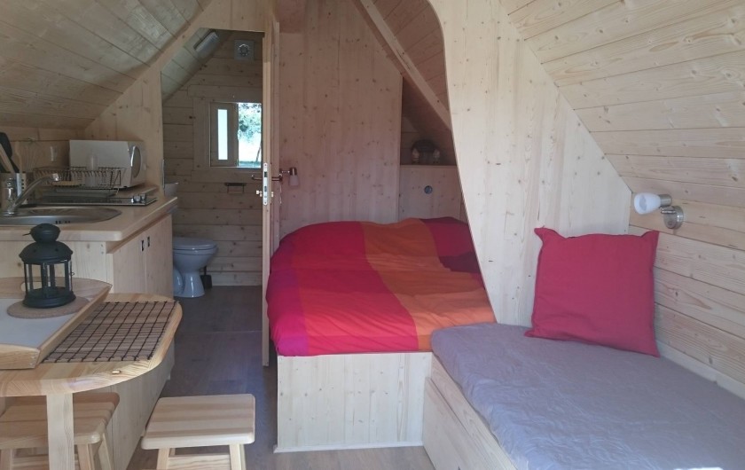 Location de vacances - Insolite à La Chapelle-Blanche-Saint-Martin - Cabane Tröll aménagement intérieur