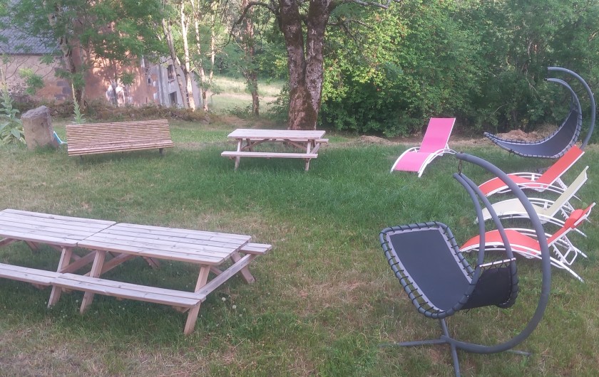 Location de vacances - Gîte à Chastreix - jardin