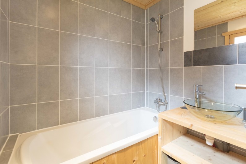 Location de vacances - Chalet à Montgenèvre - SDB