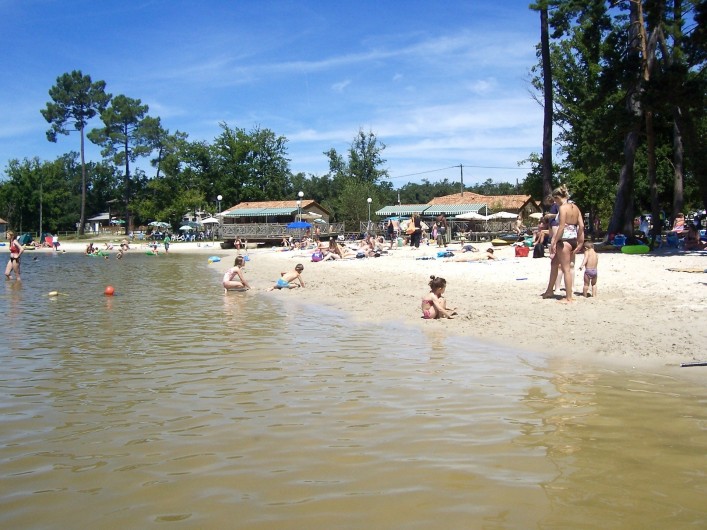 Location de vacances - Villa à Ribérac - Plage d'Aubeterre, 10min
