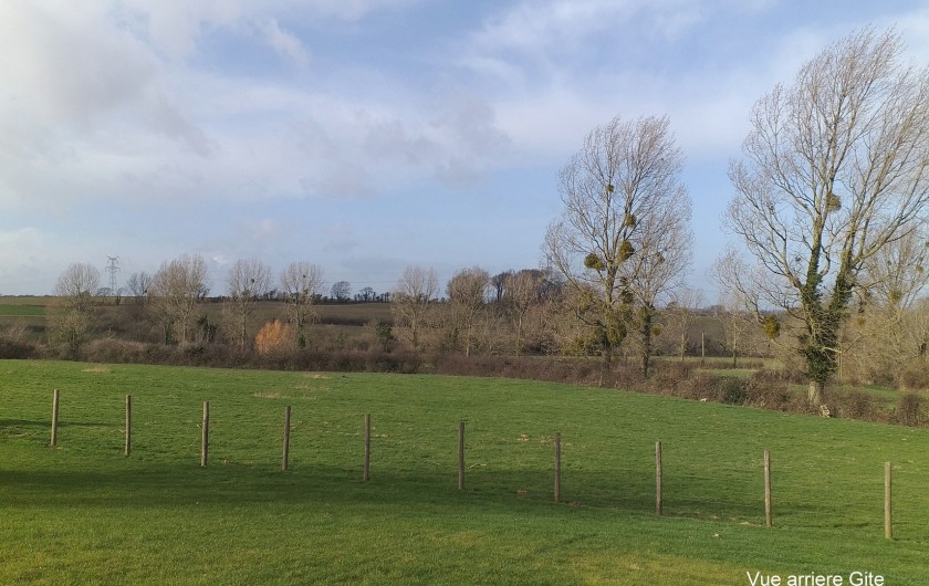 Location de vacances - Gîte à Wierre-Effroy - vue arriere