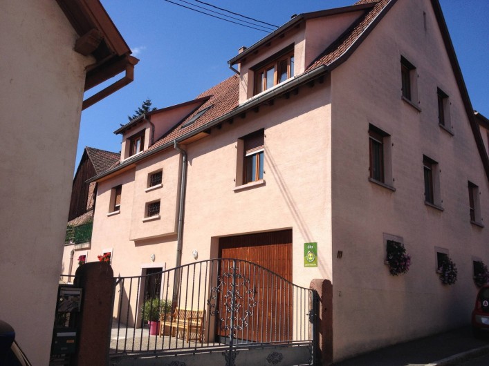 Location de vacances - Appartement à Orschwiller - Notre maison avec les gites au second étage