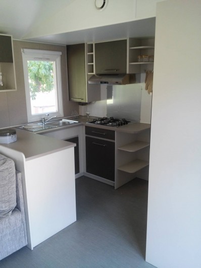 Location de vacances - Camping à Vias - Cuisine intérieure