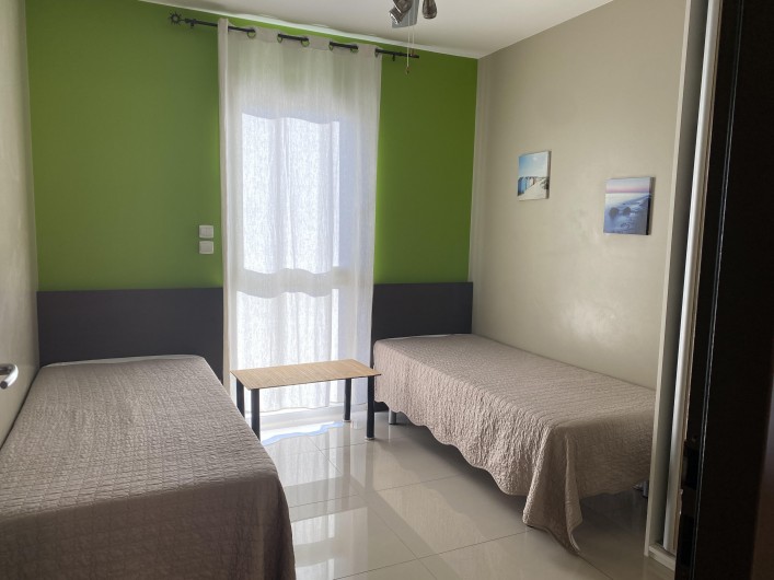 Location de vacances - Appartement à Argelès-sur-Mer - grand placard chambre parentale  etage