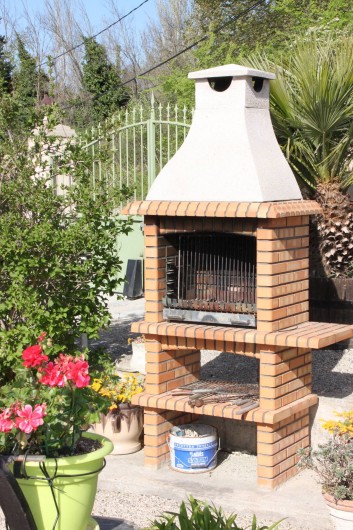 Location de vacances - Villa à Monteux - EXTERIEUR E barbecue