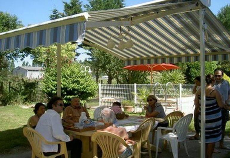 Location de vacances - Gîte à Lamothe-Landerron - Gîte