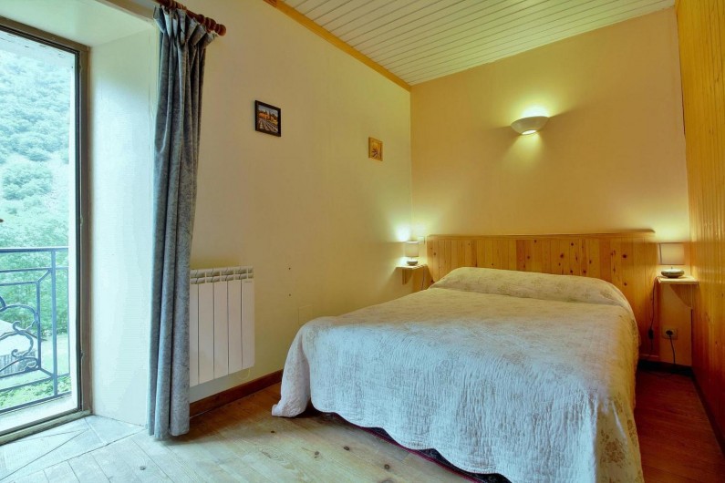 Location de vacances - Gîte à Gavarnie-Gèdre - Chambre 3 - lit double