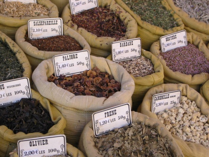 Location de vacances - Mas à Saint-Roman-de-Codières - Le marché à Ganges