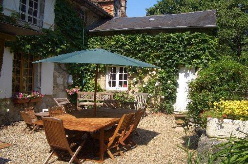 Location de vacances - Château - Manoir à Le Mesnil-sur-Blangy - Terrasse arriève